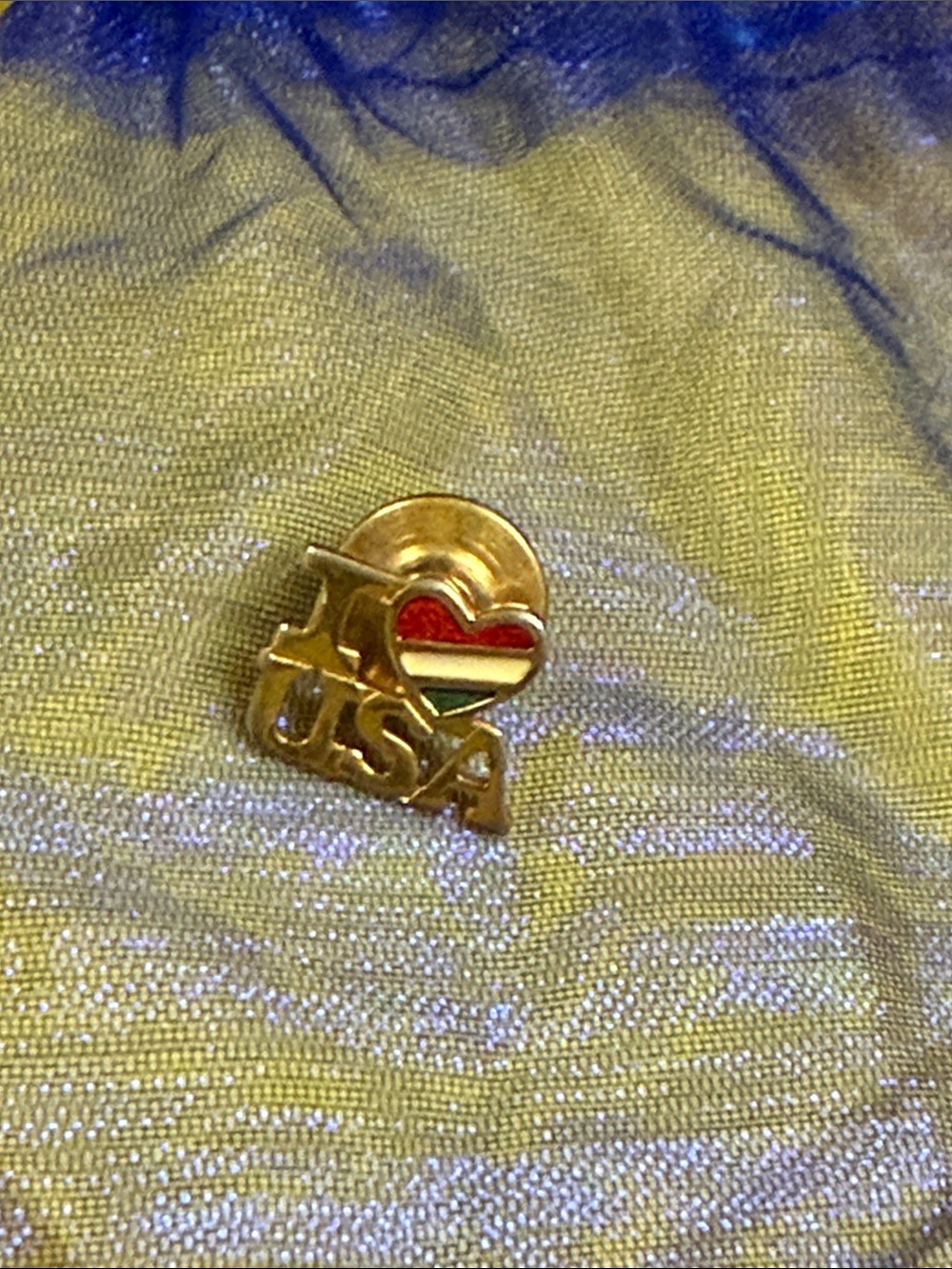 🔴 Gold 'I ♥ USA' Enamel Pin tie tack lapel pin red white blue patriotic